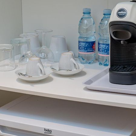 Dimore In Residenze Asproni 24 Cagliari Luaran gambar