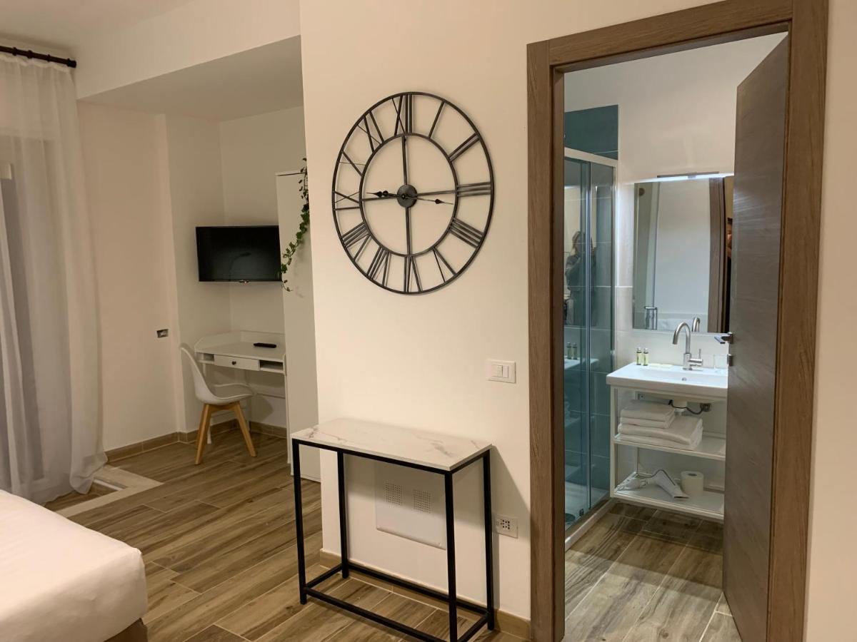 Dimore In Residenze Asproni 24 Cagliari Luaran gambar