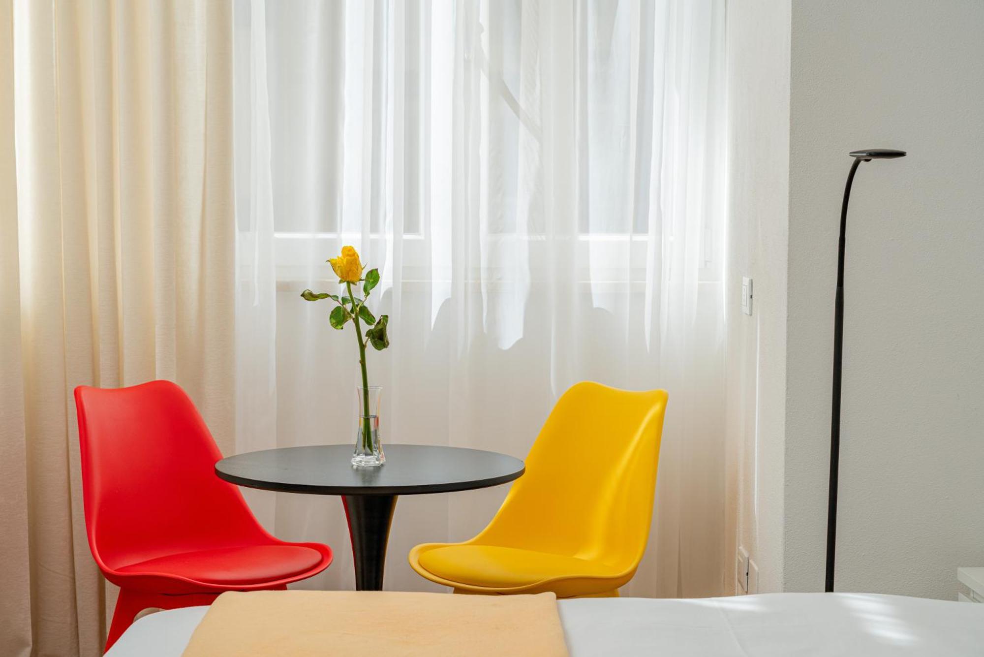Dimore In Residenze Asproni 24 Cagliari Luaran gambar